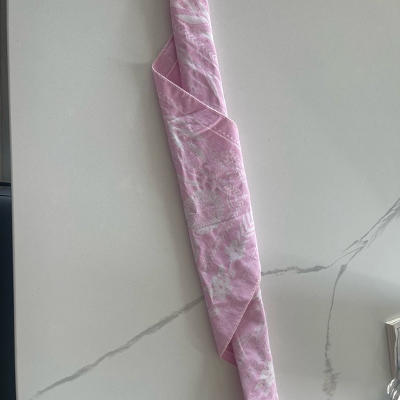 Pink cute scarf - Picture 5 of 5